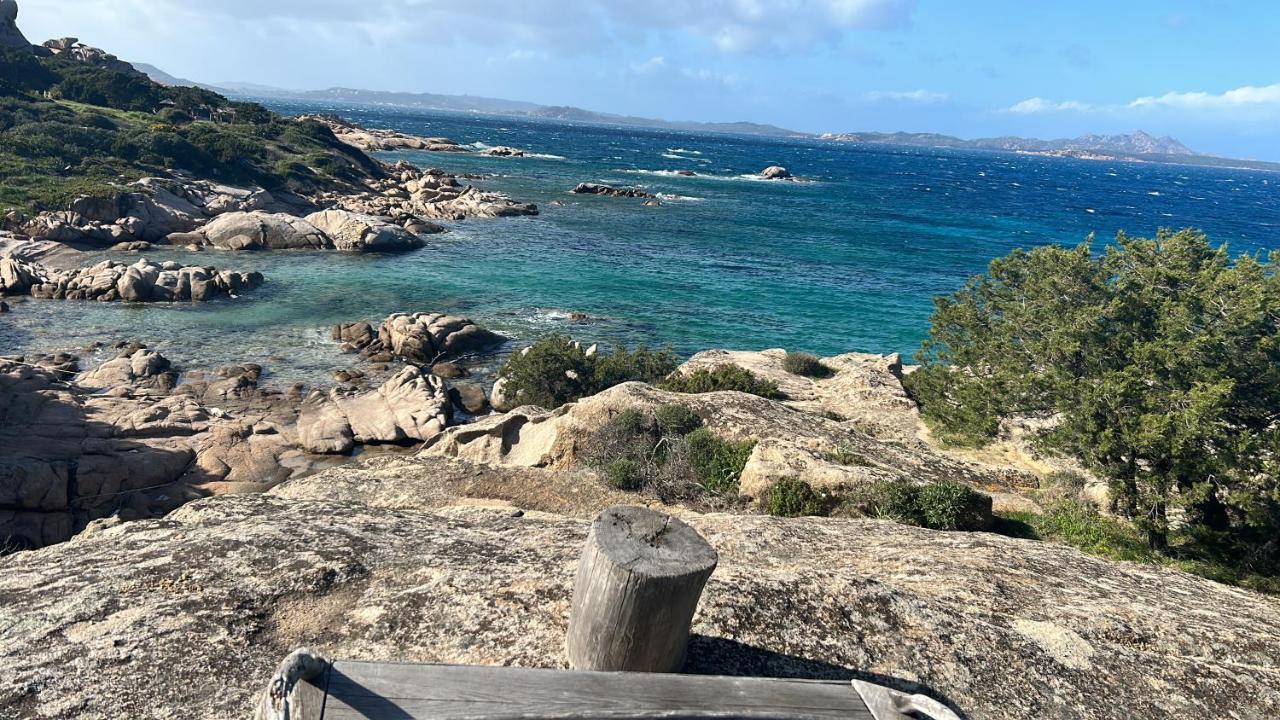 Nuovi Appartamenti Tri E Bilocali In Residence Con Piscina A Porto Cervo 800Mt Mare ลิเชียดิวักกา ภายนอก รูปภาพ